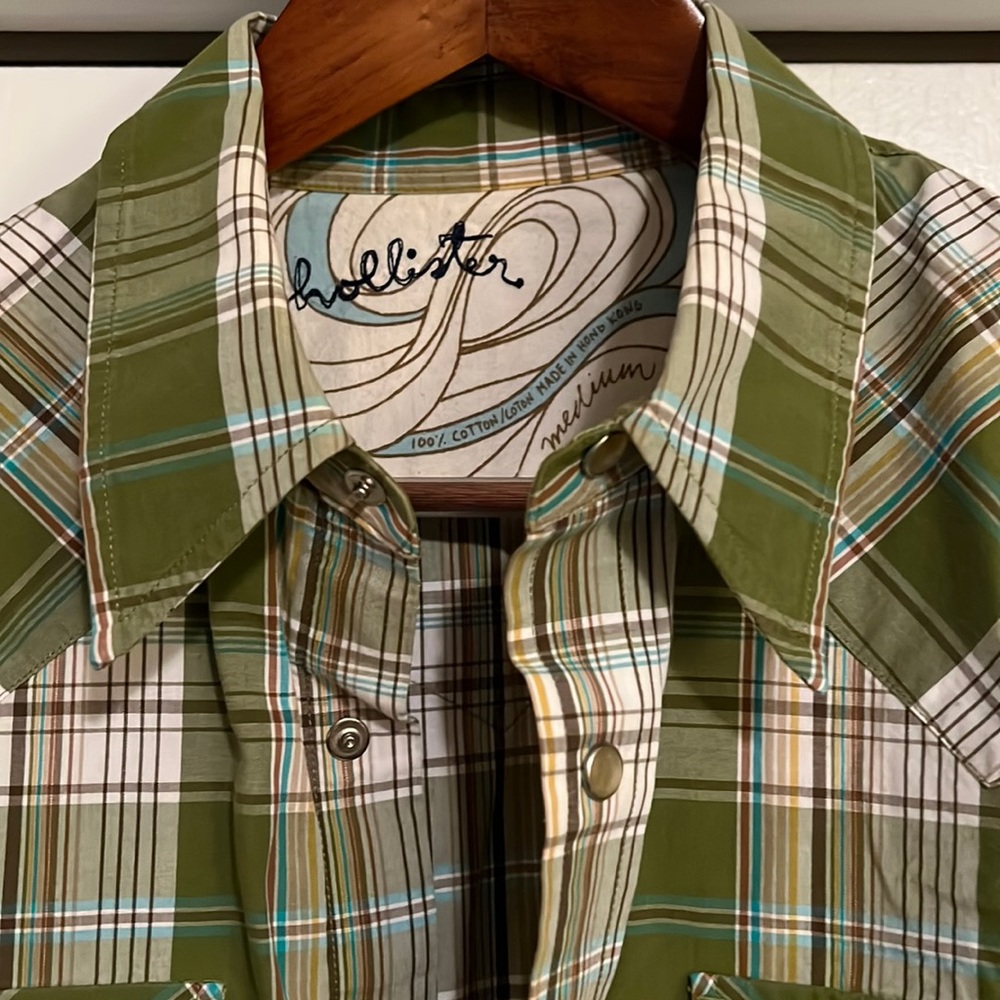 Hollister Button Down Shirt